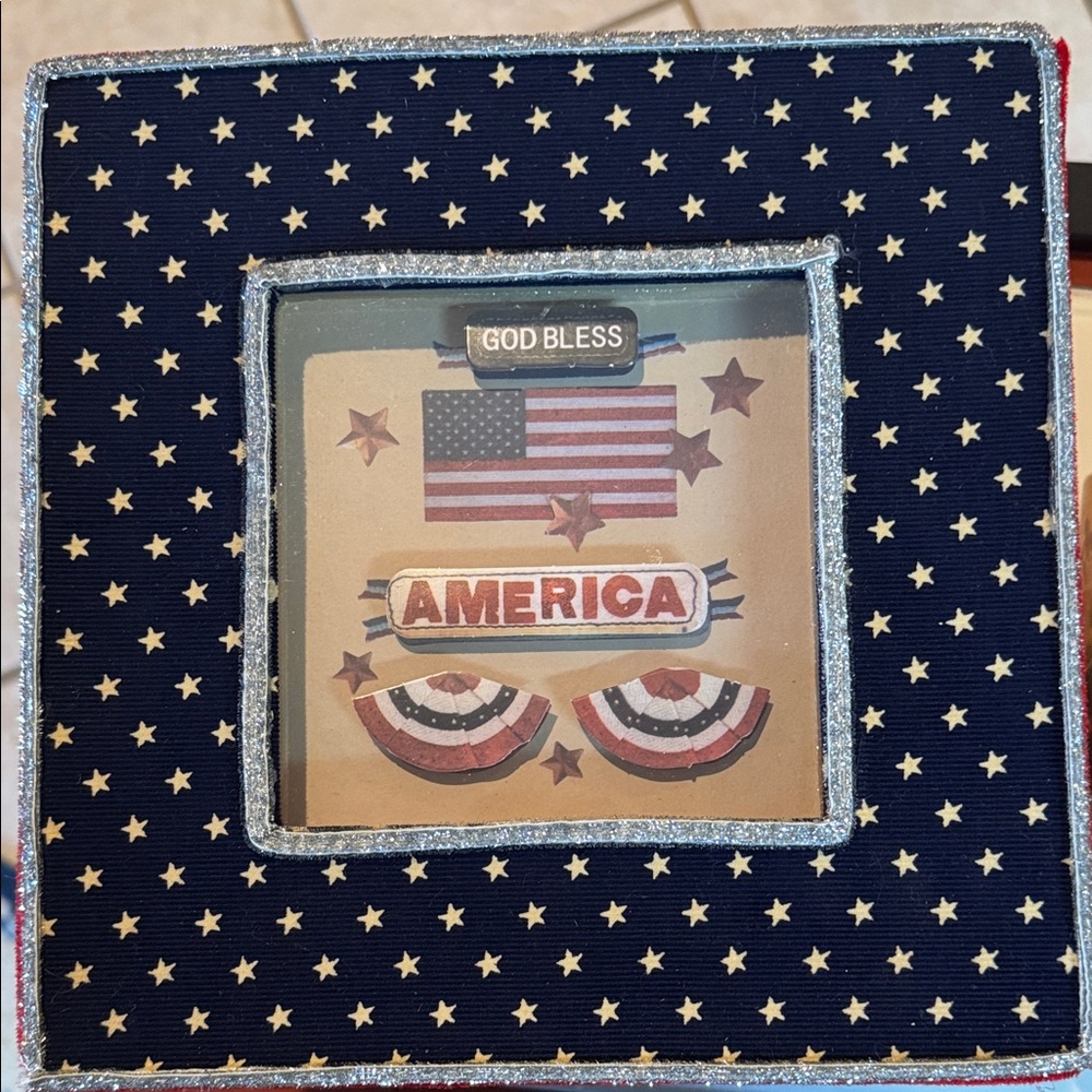 Patriotic Star-Patterned Storage Boxes - Picture 4 of 16